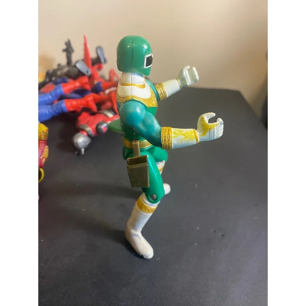 Vintage 1996 Power Rangers Zeo Green Ranger Action Figure 5 inch Saban Toy